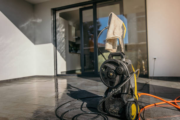 Best Sidewalk and Walkway Cleaning  in Somerville, TX